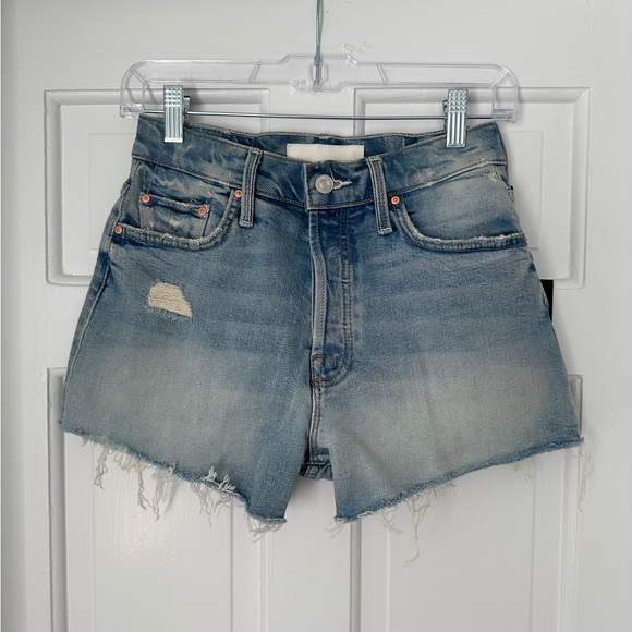 NWT MOTHER The Tomcat Kick Fray Button Fly Distressed Denim Jean Shorts Size 24 - Picture 5 of 14